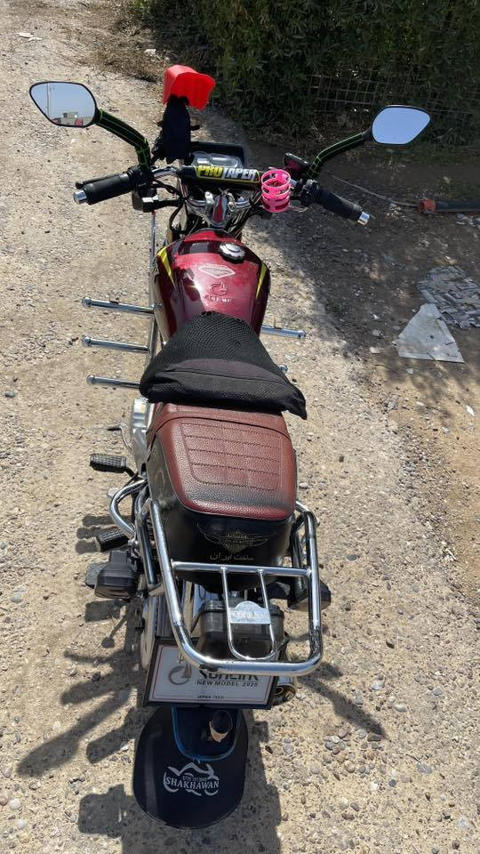 السلام عليكم
سيفان محرك شرط ماملعوب بي

دراجه كلش حلوه ونضيفه 

السعر 750
وبي مجال 
***********
