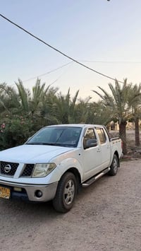 نيسان نيفارا • نيفارا 2011 • سيارة نيسان • كير عادي • رقم دهوك • محرك ...