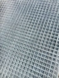 مشبك بي ار سي • حديد مغلون • ٢م×١م