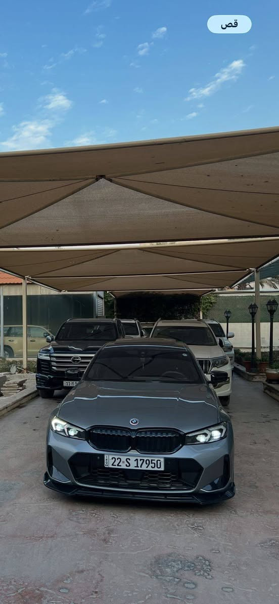 السلام عليكم لبيع BMW 330i موديل 2025 ماشيه 13الف كيلو مكان سياره بغداد السيديه  باسمي تحويل ثاني يوم
فول مواصفات صور الحادث موجوده
لون مميز الحادث بس بنيد مبدل فقط 
رقم هاتف *********** السعر 365 ورقه
