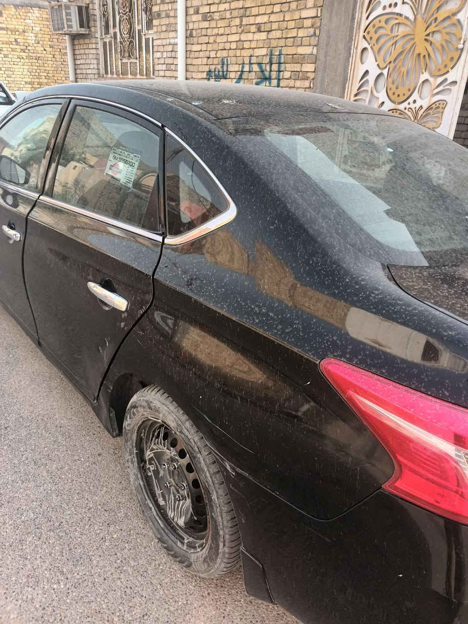 نيسان سنترا موديل ١٨ السعر ٨٥ وبيها مجال
مكينه جديده شرط ما مفتوحة
كير حاوية قبل ٤ أشهر مبدله
تبريد شغال ثلج
سنوية ٣١ يلا تنتهي 
سيارة بسمي 
رقم إنكليزي
حادثة جاملغ جهت السايق
وارد أمريكي
عوزه زوج تاير 
وماطور استيرن
مكان السيارة رفاعي

***********
