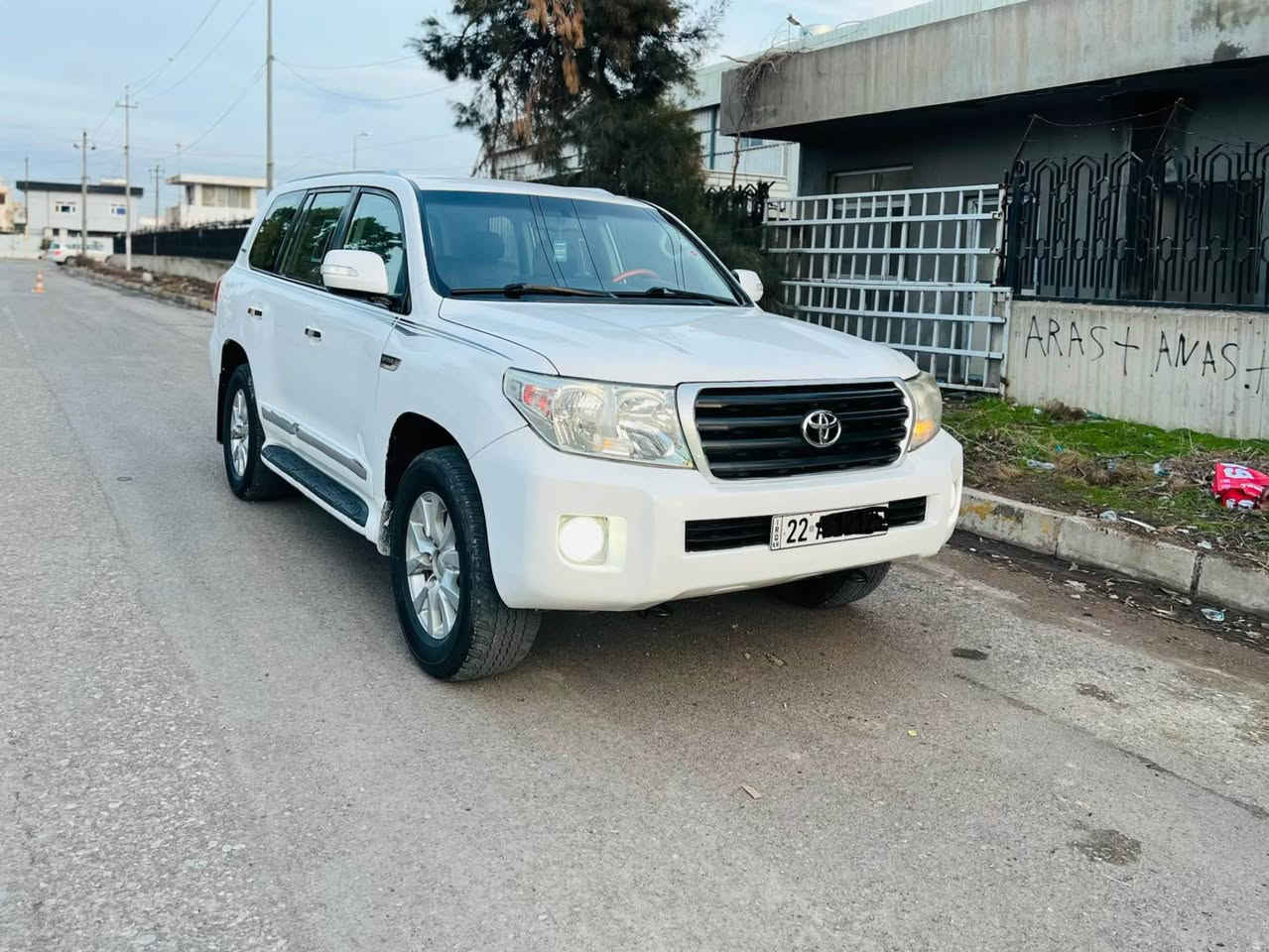 توێتالاندکروز مودیل 2009 گێرعادی
مواسفات ڤولیوم شاشە ئایپات کامیرا
فلجەی دواوە هوک 4پارجەی سبوغە
جەمپێکی کەمی هەیە شانسی بەشەرتە
بێ مەسروفە کارەبایاتی بێ عیبە 
گێرومکینەو ئەکسل بەشەرت بێ عیبن
تحویل غرامەی بەشەرتە سعری 218$
ژم ***********واتسئاب لەسەرە أربيل, العراق
