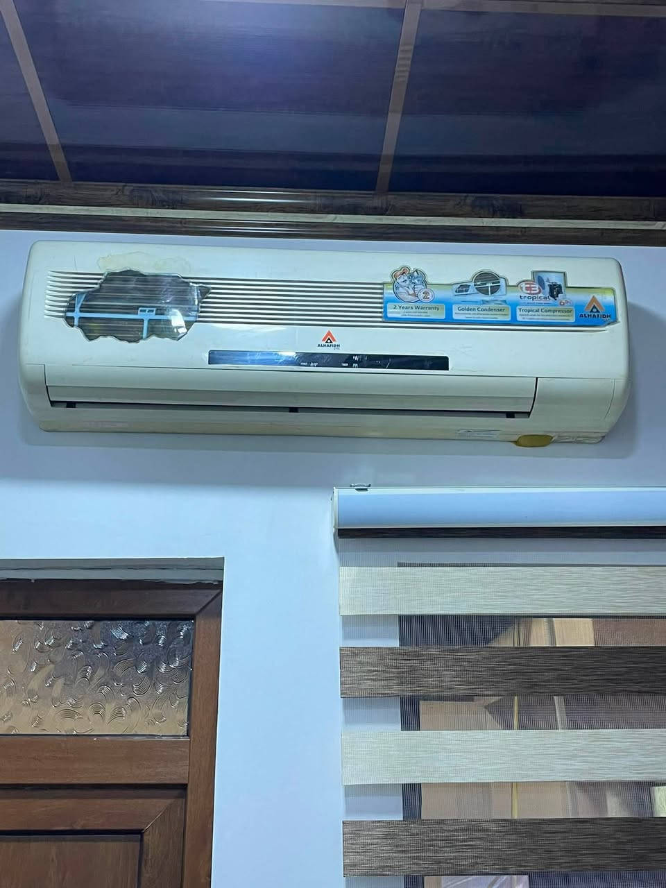 سبلت الحافظ للبيع نضيف
بسعر 250 وبي مجال 
للاستفسار اتصال على رقم 
***********

