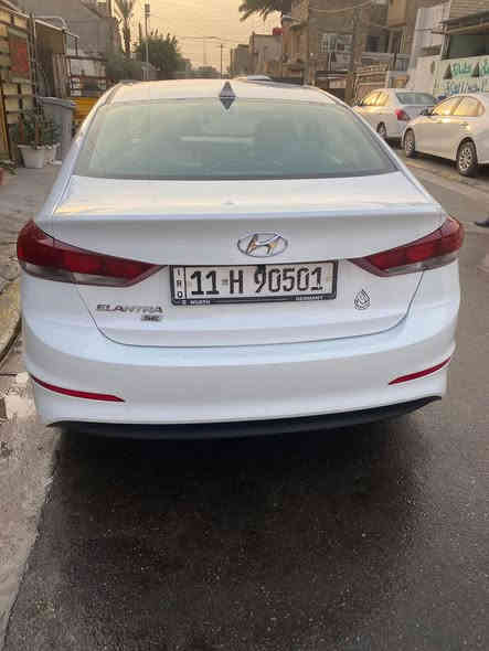 السلام عليكم 
النترا 2017 كير عادي ؟؟؟

السعر 95بيها مجال قليل 

وارد امريكي 

مكينه 2000

مانع انزلاق

نظام ايكو 

شاشا كامره 

دوشمه جديده 

تخم تاير جديد 

السياره ليبل واحد 

سونار مسويلها بالمنشور 

ابسمي مكاني بغداد البياع 

‭0790 236 5182‬
