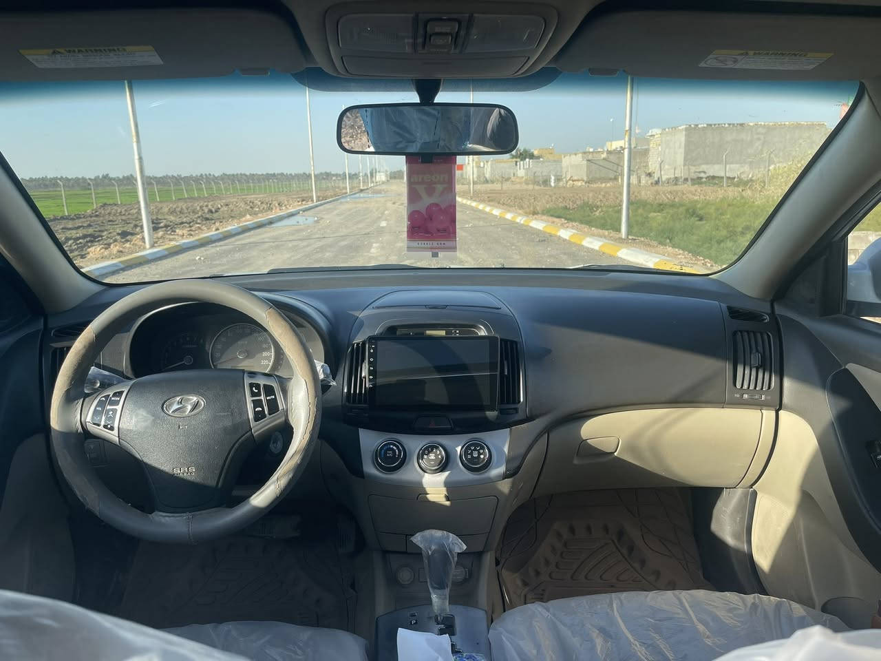 النترا 2008 خليجي مواصفاتها تحكم ستيرن ايرباك فتحه سقف محرك 2000 
تخم تاير جديد تبريد ثلج منظومه كامله مبدل السياره بيها قطعه صبغ وقطعه تبديل بدون دواخل بأسمي رقم أنكليزي جديد
السعر 100وبيها مجال بسيط للاستفسار ع رقم *********** او مراسله الصفحه
