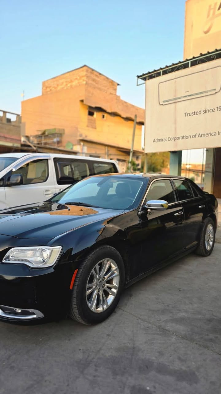 السلام عليكم 
اوباما 2016 
بانوراما 
ماشيه 165 الف كيلو 
كشنات جلد وتدفئة كشنات 
بيها صبغ جاملغ الايمن وما مفتوح بالعراق  بدون ايرباك او دواخل  
حادث امريكا طلقات باب السايق مصلح مكد المكان 
مكاني الموصل 
رقم بغداد جديد 
***********

