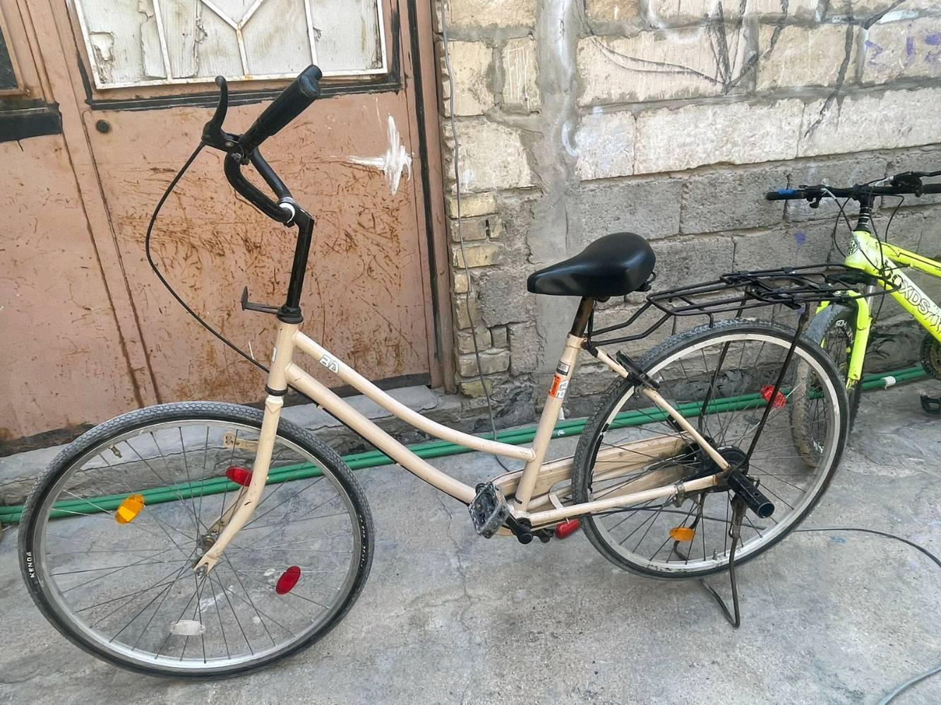 بايسكل BD موديل 2021 ب 75 وبي مجال للشراي عنواني بصره ابي الخصيب حمدان قرب جامع الشهيد طه 