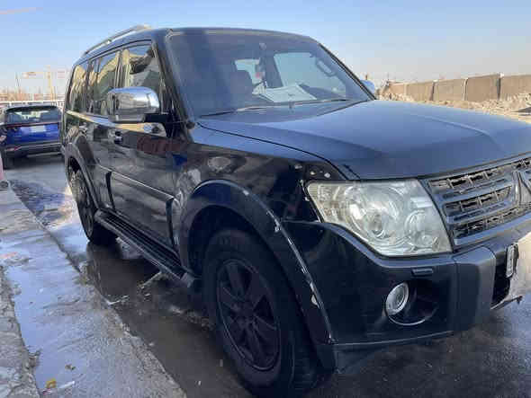 سلام عليكم باجيرو مديل٢٠٠٨ فول موصفات السيار كشنات كهربا كشن تتفى تبريد سلات ٧ تبريد ٣ قطع فول السيارة محرك٣٥٠ بيهة صبغ قطعتين السيارة خير من الله تجي شوف احلة من الصور السعر ١١٥ الستفسار ***********
