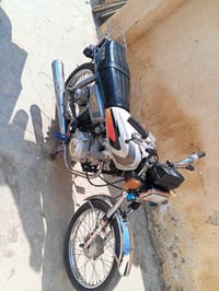 دراجه موديل ٢٠٢٢ ب ٧٥٠ 07733892872