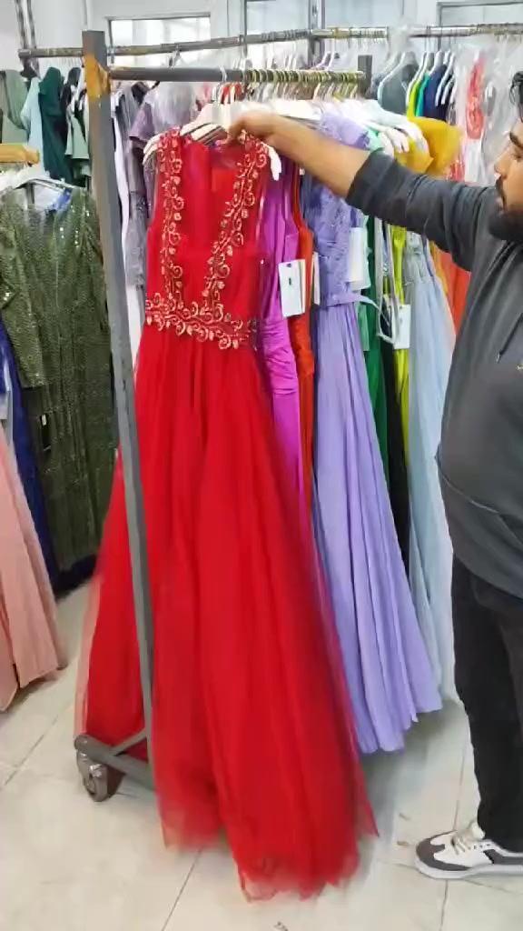 ✨️شروة فساتين سهره 
✨️سريات نظامية 
✨️العدد 140قطعه 
✨️سعر 16💲دولار
🌟للحجز والاستفسار على الوتس👇
+905377654036


**إذا كنت صاحب هذا الإعلان وتريد حذفه لأي سبب، رجاءا أرسل رسالة إلى الدعم الفني**