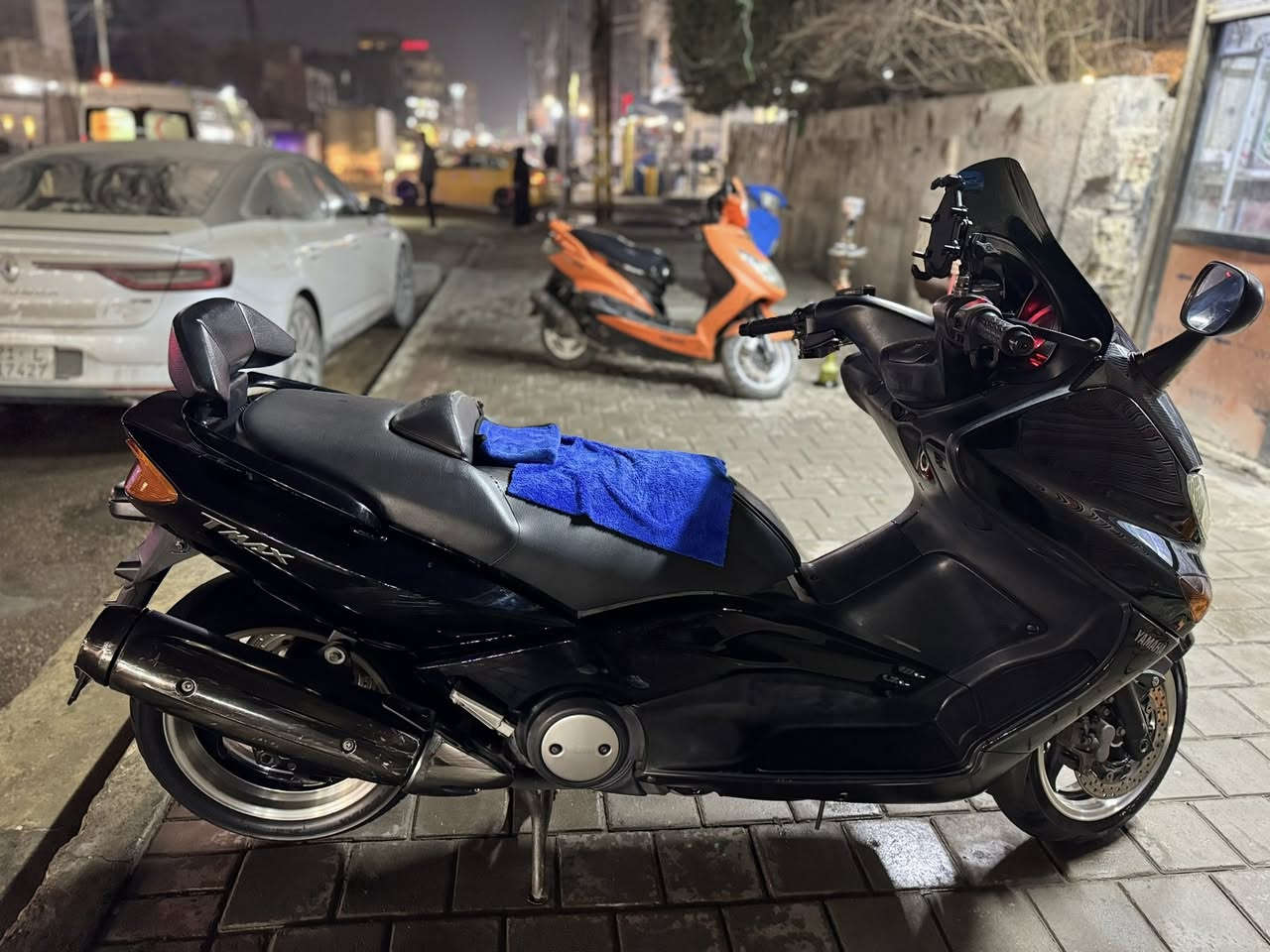 السلام عليكم تيماكس 2008 مكينه 500 دراجه قبل كم يوم نازله من كلشي وكلاشي مكفوله كفاله عامه العنوان بغداد المشتل  ***********
