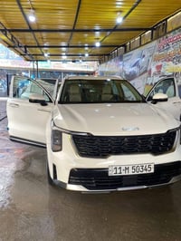 سورنتو 24 مكفوله 6 سلندر داتو شو ويل 20  ماشية 50  رقم بغداد وباقي الم...