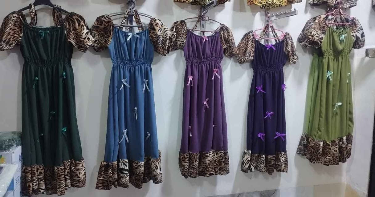 نفتتح الموسم الصيفي باجمل العروض 
اسعار تنافسيه 📢✅️
سعر الدرزن 54لف فقط 
شلحه بنات صالح 
الدرزن تشكيله الوان 
خامه لنن ايروبين مطعم تايكر 
مقاس فري سايز 
تلبس وزن 75ل 50
اقل طلب للحجز درزن مشكل الوان 
2️⃣ الرمادي, الأنبار


**إذا كنت صاحب هذا الإعلان وتريد حذفه لأي سبب، رجاءا أرسل رسالة إلى الدعم الفني**