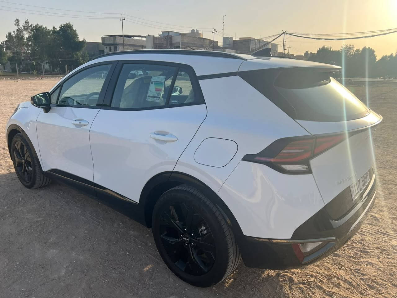 السلام عليكم 
سبورتج ٢٠٢٥ 
 الدولية بلاك ادشن 
فول موصفات قمارة حديد 
ماشية ٢٠ الف 
 كشنات كهرباء /جنطة كهرباء/حساس امامي وخلفي/كشنات جلد /كشنات وستيرن تدفئة/بصمة/
سيارة جديدة وجدا معتني بيها كله محسن 
مكفوله عدا بارد بسيط بالباب ومامبين 

السعر ٢٣٧ 
مكان السيارة النجف 
للتواصل 
***********
