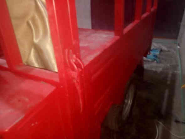 سلام عليكم ستوته متيار موديل 18 ستوته جديده غير من الله ماكينه مجففه الجديده كهربائيات شغاله ماكينه دايوان ستوته اصولي اوراق  سلف هندر تشتغل مكان واسط الصويره  مليون وربع وبيها مجال هذا الرقم اتصلي بي 
***********
