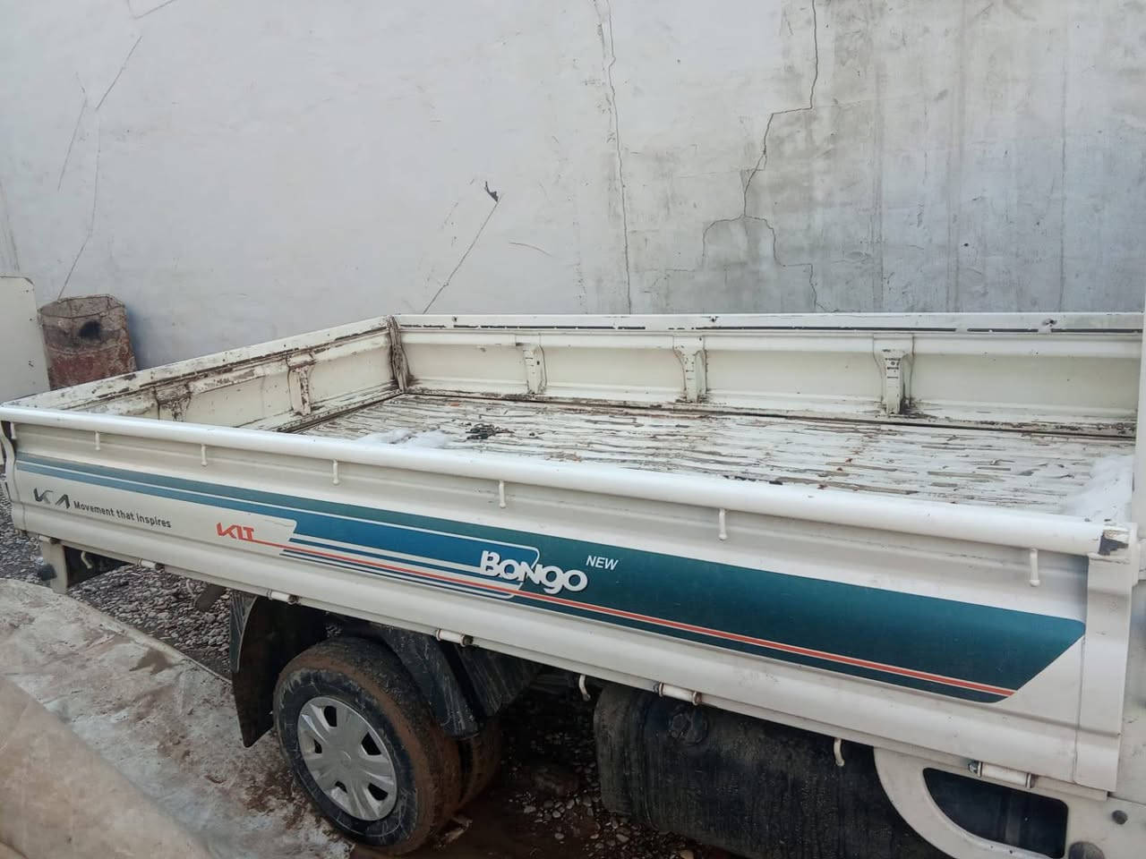 السلام عليكم للبيع سياره كيا حمل مكفوله محرك كير شاصي اكسل من كلش السنويه ل 28 راعيه متوفي ابيع كوم حديد السعر 75 الاستفسار عل رقم ***********مكان صلاح الدين
