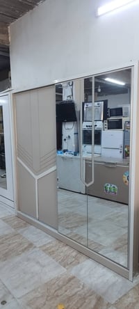 غرفة سلايت 5 قطع مع دوشك السعر 300  للاستفسار 07709126537