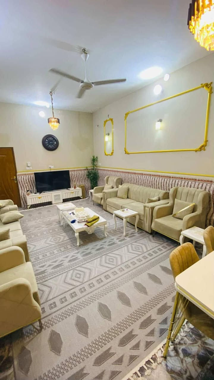 بيت للبيع دور الصحه كاع ابو عبيد خلف الريان سنتر طابو زراعي كفاله طابقين 200م الشارع عرضه 7 امتار المقرنص ماي ومجاري منطقه جدا راقيه والشقتين الفوك كل شقه غرفه وصاله ومطبخ وصحيات وحده منهم بيهه درج ع سط
بيت للبيع دور الصحه كاع ابو عبيد خلف الريان سنتر طابو زراعي كفاله طابقين 200م الشارع عرضه 7 امتار المقرنص ماي ومجاري منطقه جدا راقيه والشقتين الفوك كل شقه غرفه وصاله ومطبخ وصحيات وحده منهم بيهه درج  سطح شقتين فوك درج خارجي والجوه غرفتين صحيات مطبخ صاله استقبال كراج السعر250وبي مجال استفسار خاص


**إذا كنت صاحب هذا الإعلان وتريد حذفه لأي سبب، رجاءا أرسل رسالة إلى الدعم الفني**