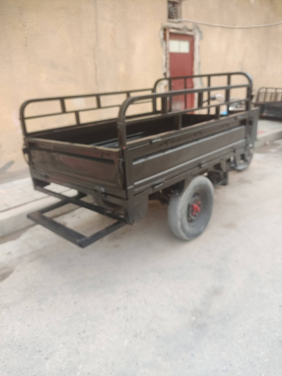 سلام عليكم ستوته البيع اوراقه ضايعه مكفوله من اي شي مكينته 23 نضيفه كهربائيات كله شغال عوزه بك لايت باتري جديد مصبوغه صبغ حراري جديد ستوته حلوه وجاهزه لسعر800 قفل مكاني كربلاء لشراي يتصل ***********
