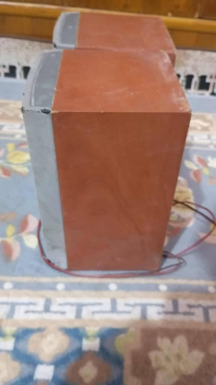 السلام عليكم مضخمات للبيع صوتهن صافي ما عيزات كلشي المكان دونيه الحمزه الشرقي الموشراي لا ينتصل ***********
