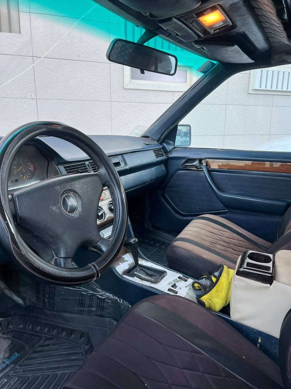 مديل ٨٨ رقم انكليزي باسمي. محور محرك ثنين ونص بطه جديد للمراوس بيوايدي F3
المكان طويريج      ***********
