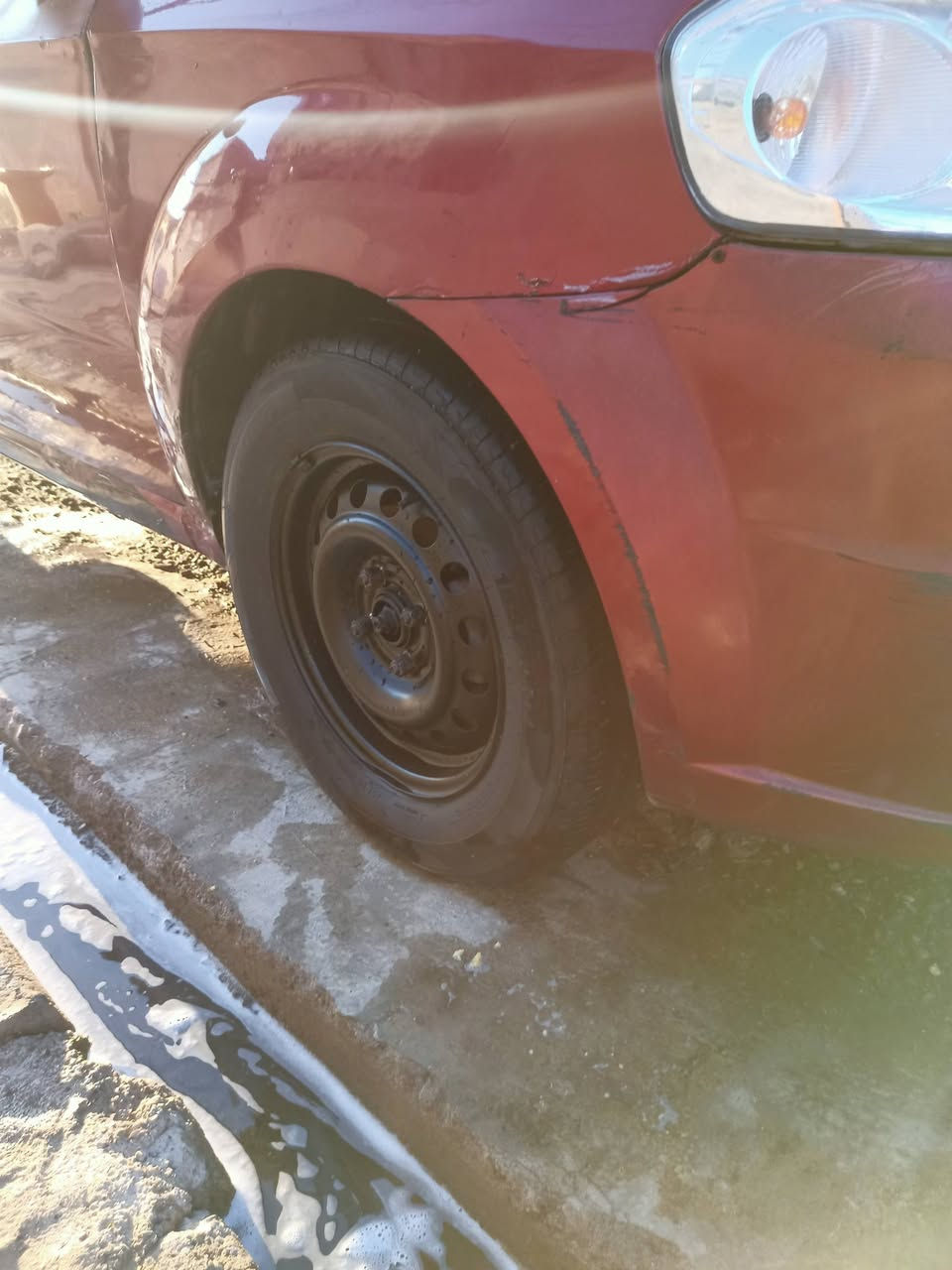 أفيو خليجي 2007 رقم كركوك مشروع وطني ل 2029 بطاقه بنزين بيها بأسمي شرط التحويل والوكالة كير بشرط محرك لوك لا صرف لا بخار لا صوت بشرط صدر تايرات كله نضيف تدفئة شغال تبريد شغال بس يحتاج غاز سياره شرط ترايها للبصره بيه معجون بسقف وبنيد  بس مو كل سقف بس لمأشر عليه السعر 48 ورقه وبيها مجال   لشراي يتصل ع رقم ***********
