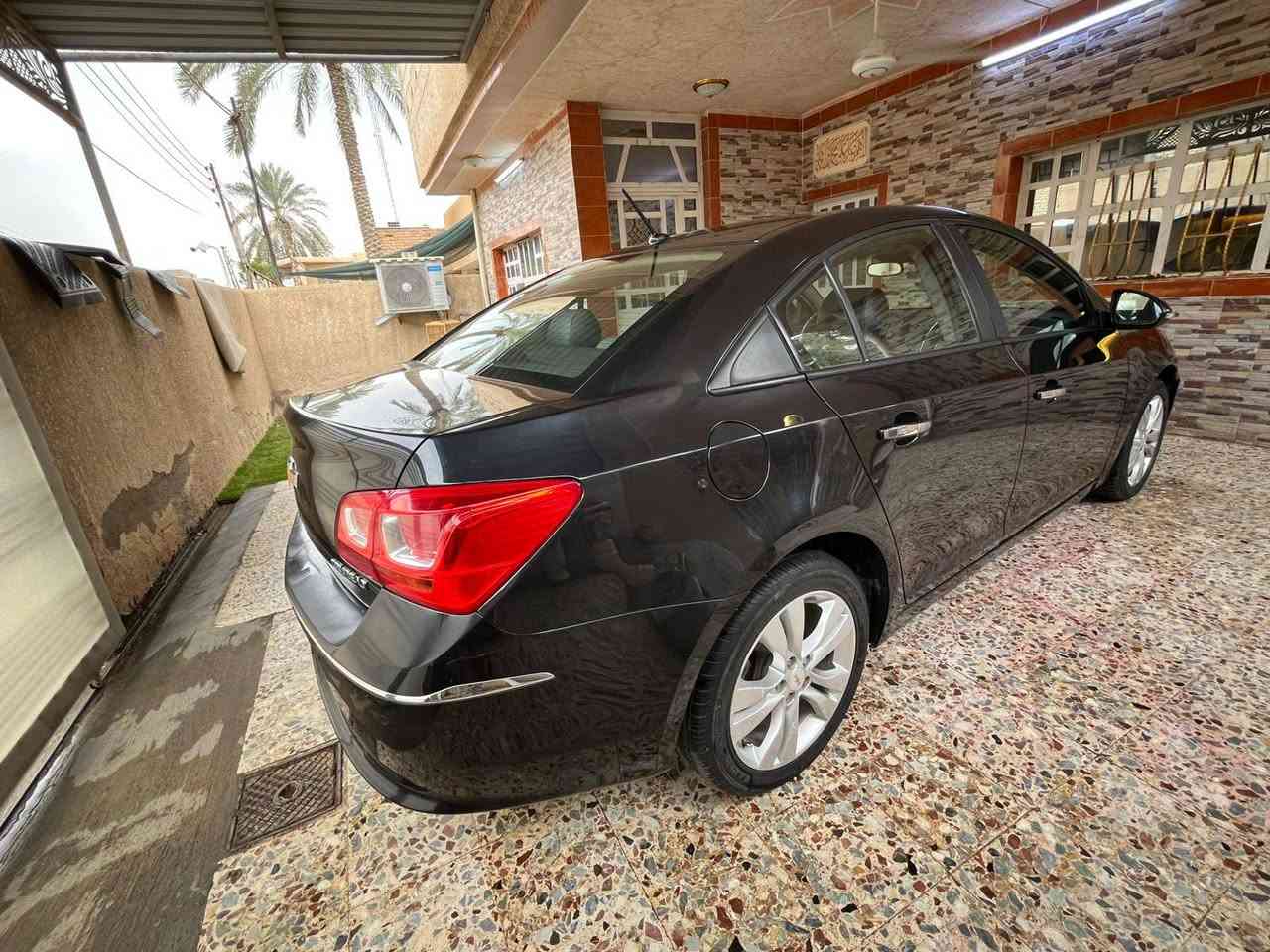 السلام عليكم 
كروز  خليجي موديل  2016  lt مكفوله السياره جاهزه ما بيهه اي نقص بيه بارد قليل فقط وفول مواصفات بصمه ورادار جانبي كشنات جلد  سلايت روف  وبصمه ابواب  مكينه كير مكفولات تخم تاير بطاريه جديده امزون  صدر جديد سعر 102 وبيها مجال   للاستفسار  ***********
