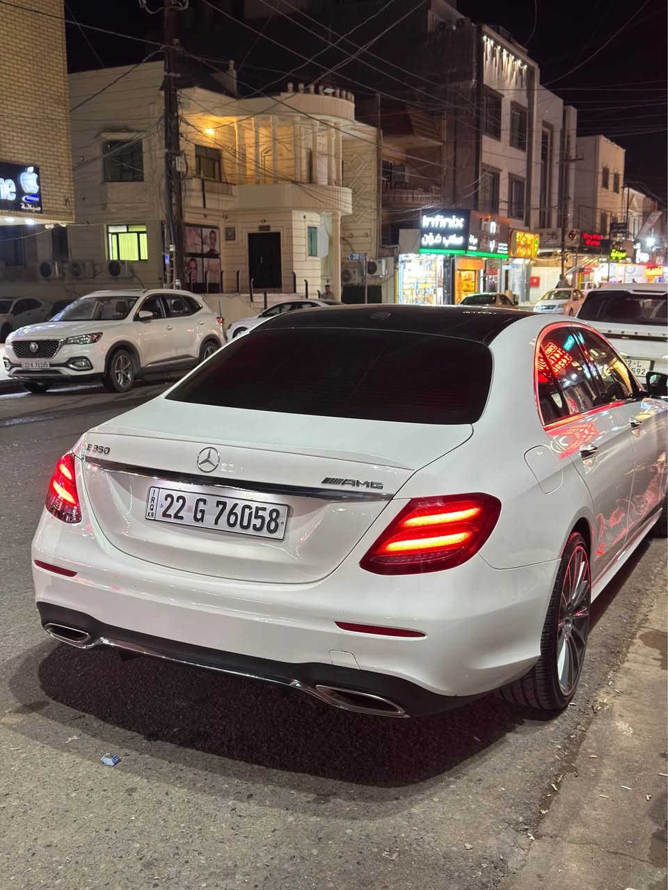 مارسدیس E350 ٢٠٢٠ کلین. ١١٢ هەزار کم چوە. Mercedes E350
✅ ناو کرێمی - داخل کريمى
✅کوشن ئێس - كشن s class
✅شاشە دیجیتال
✅ناو لید - داخل ليد
✅٤ تایەو ویل نوێ مانگەکە گۆرایە - الاطارات جديد
✅بەنج و ئیفلەنجەی نوێ مانگەکە گۆرایە - فرامل جديد
✅ڕوون و فلتەر تازە گۆرایە بیلاد - زيت المحرك جديد 
✅ئاوێنە رادار - مرآة رادار
✅دەبل ماوس - دبل ماوس
📍 هيچ مەسرفی نیە - ما بيها اى نقص و مكان اربيل 
سعر - ٣١٠ $
☎️ رقم کورک، واتس اپ 
0750 661 5060    -      ٥٠٦٠ ٦٦١ ٠٧٥٠ أربيل, العراق

