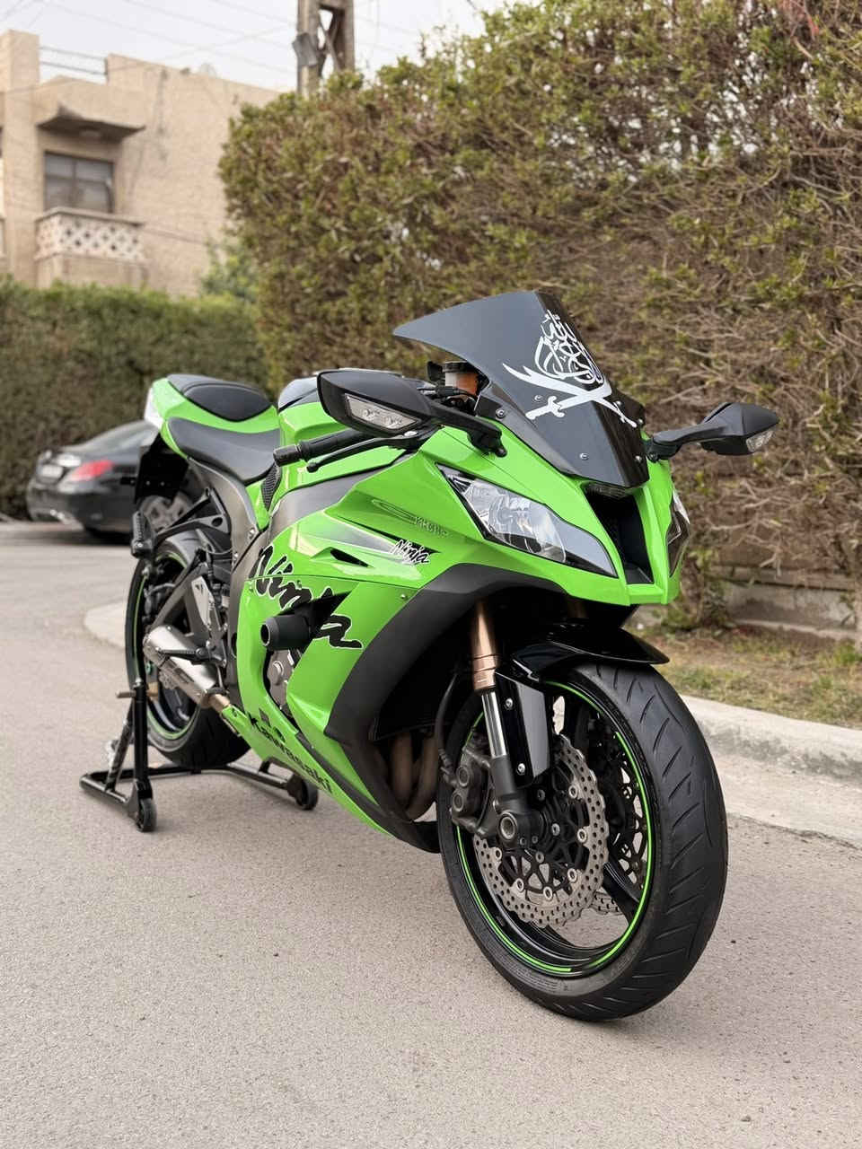 سلام عليكم لبيع كاوسكي Kawasaki ZX10R
موديل 2014
حجم المكينه 1000cc
دخول جديد مكينه وكير وكفرات جديده عله وضع شركه  وارد يابان 
3 مودات تحكم بقوه المكينه
4 تركشنات قياده
سويجات ثنين دراجه بلاديه عليه اضافات 
 اوراق بدون رقم 
السعر 73 $ بيه مجال بسيط
مكان الدراجه بغداد المنصور
*********** واتس
***********

