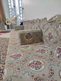 جلسه عربيه للبيع جديده استعمال 3 أشهر الي يريده بيه خير ويدلل 07741940...