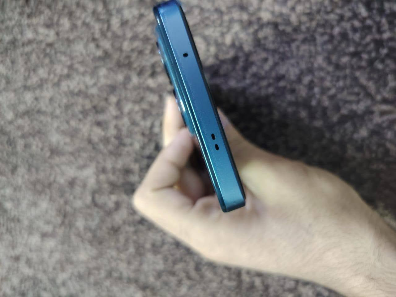 سلام عليكم 
 
وحش الألعاب غني عن تعريف تكنو بوفا7 الترا 5g
ذاكرة 256    144 هرتز   بوبجي يشغل 120 فريم
رام 12+12= 24    نضافه 100 استخدام قليل
سعره 380 وبي مجال قليل كامل ملحقات _كفر + كارتونه+شاحنه
مكان موصل جانب ايمن تواصل خاص أو عبر الرقم 
***********
