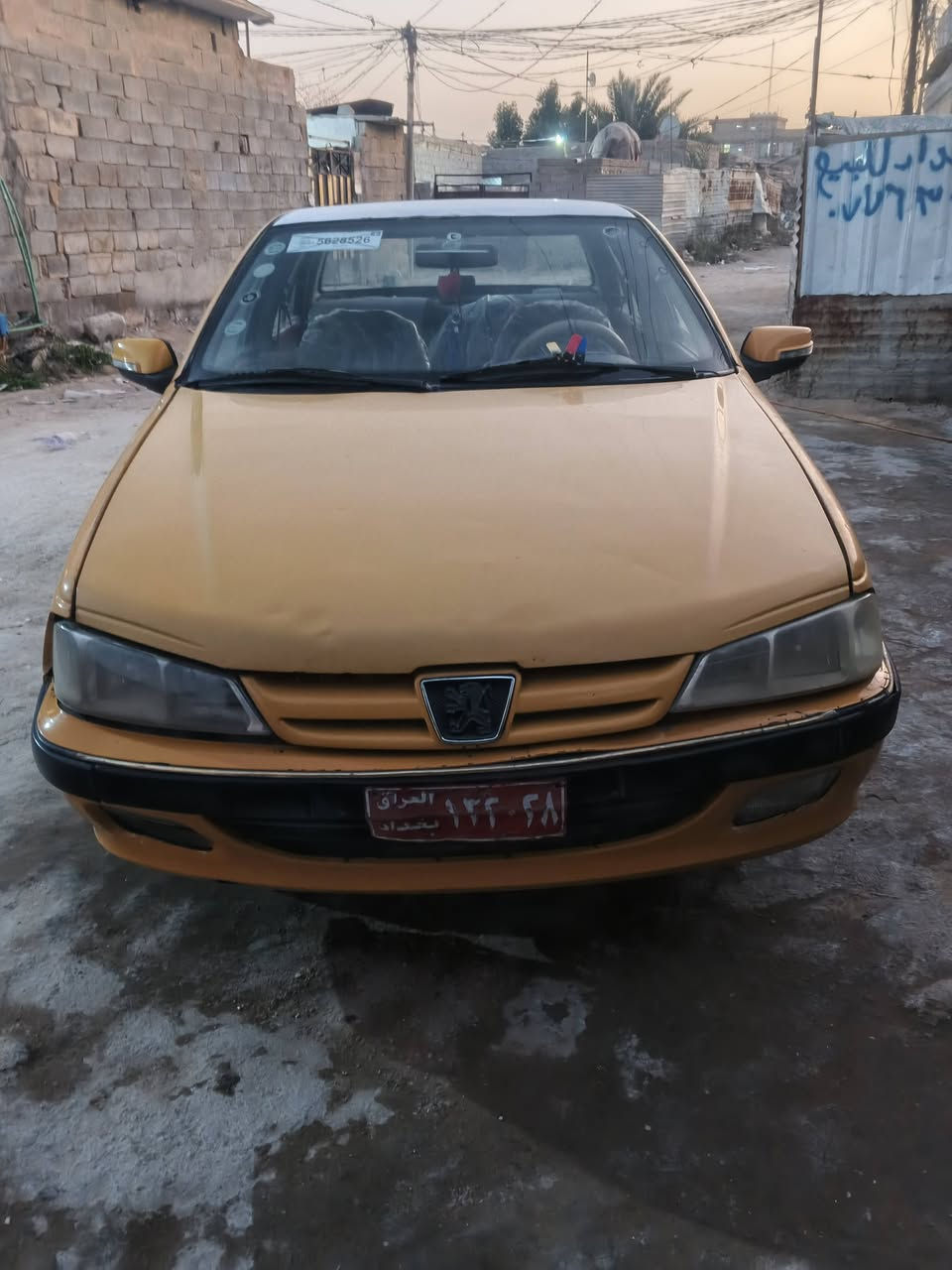 السلام عليكم بيجو بارس سياره 2011 كلش حلوه بس راعيهه ما اندله بل شاميه ابيع هيج السعر 15 وبيهه مجال ترهم مراوس سياره مكفوله عشائر وسرقه رقم الهاتف ***********
