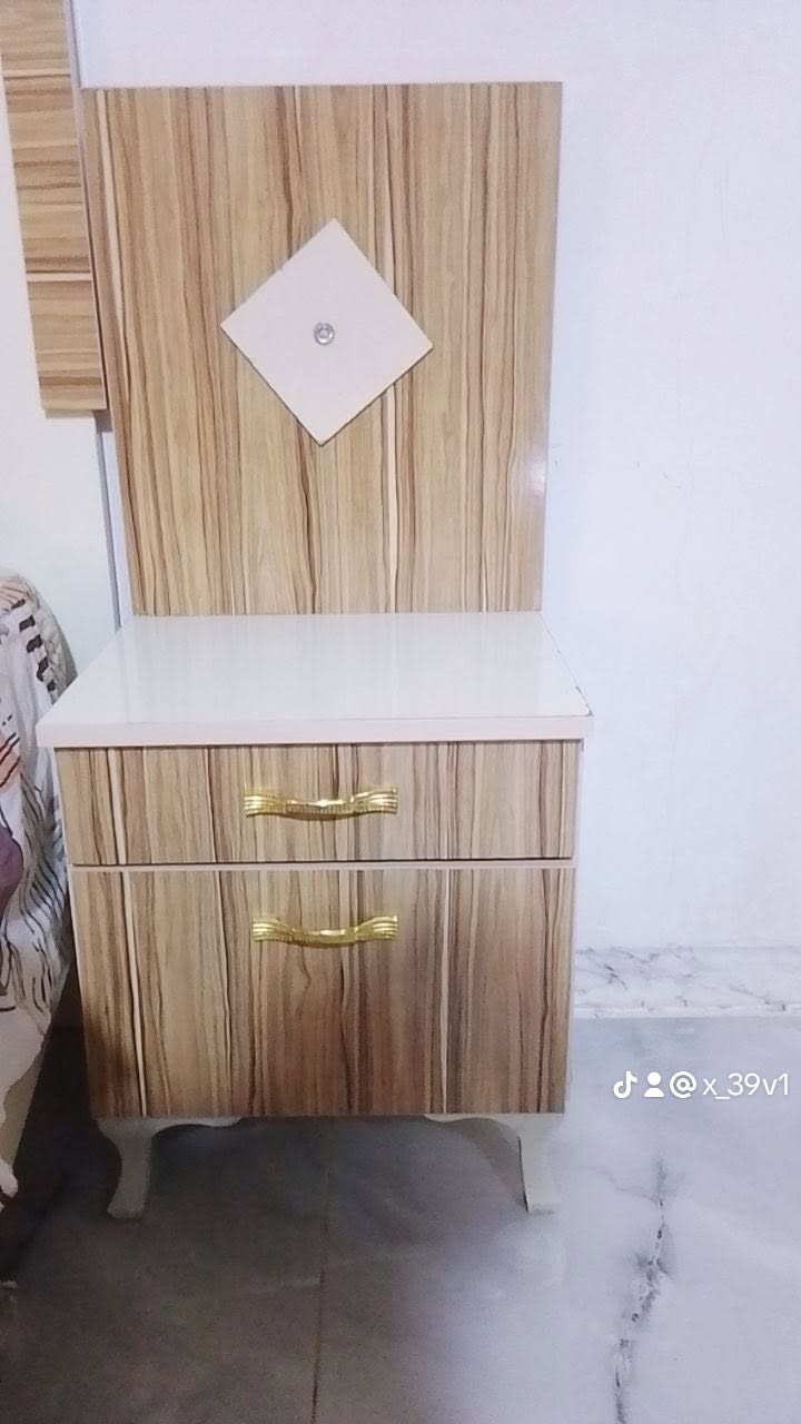 اللبيع غرفه نوم ماليزي 7قطع نظيفه كلش مكان كركوك الصياده السعر خاص رقم الهاتف ***********
