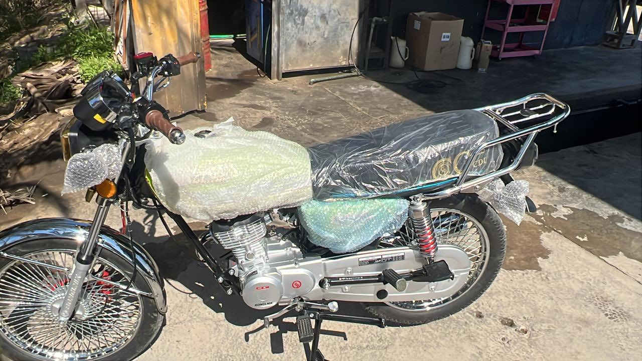 سلام عليكم تايكر موديل 26 أوراق صار سبوع من مطلعه وكيل سعر 850 ***********￼
