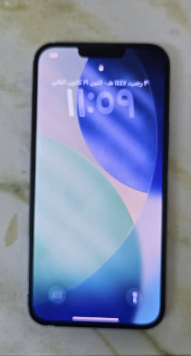 ايفون 13 برو ماكس أخو الجديد استعمال جدا قليل بكل معنى الكلمه ذاكره 128 لم يدخل تصليح ولايوجد به اي شخط اوجلخ او اي شيءللبيع مكاني الدوره الميكانيك هاتف*********** ألحاج ابو فراس.
