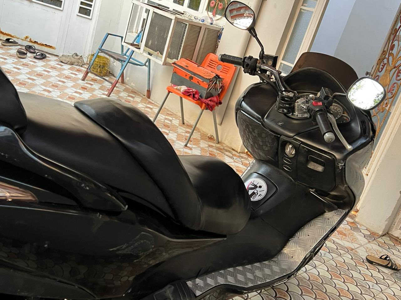 ‏سلام عليكم صفر ثمانية للبيع مكان الدراجة دياله أي استفسار اتصال على الرقم***********5
