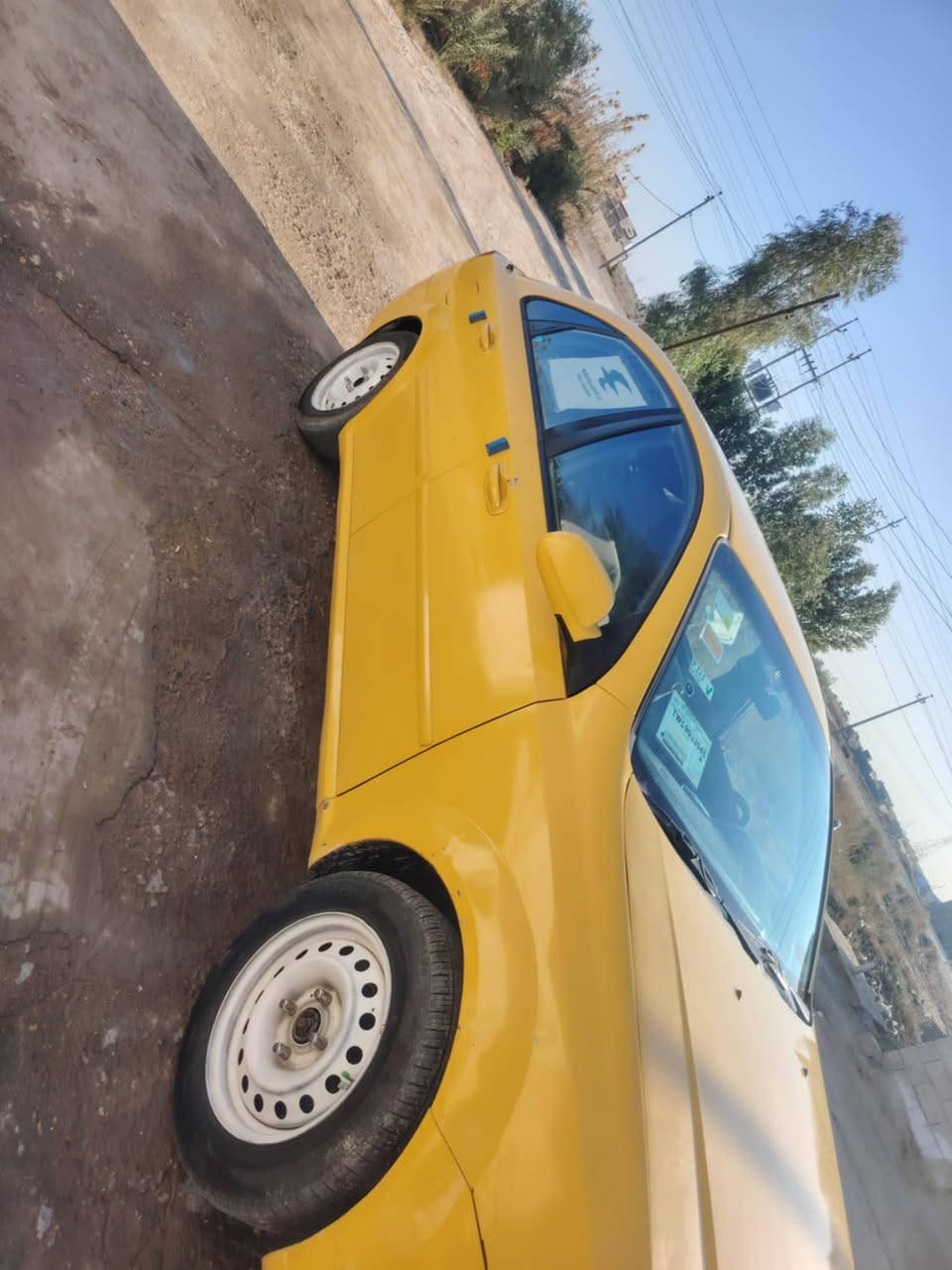 سلام عليكم ورحمه الله 
اوبتر 2011البيع بسمي مداور ثاني يوم وين ماتريد
مصفره هيه وغرامات 
سياره حلوه وخير من الله 
مكينه وكير شرط 
وتبريد شغال
سياره ضربته شبر بل جاملغ الخلفي خفيفه حيل ضربته ماواصله 

سعر خاص 
***********بي واتساب
