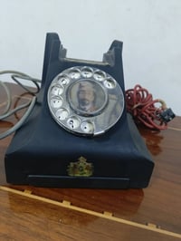 تلفون قديم • صناعة الثلاثينات • بغداد