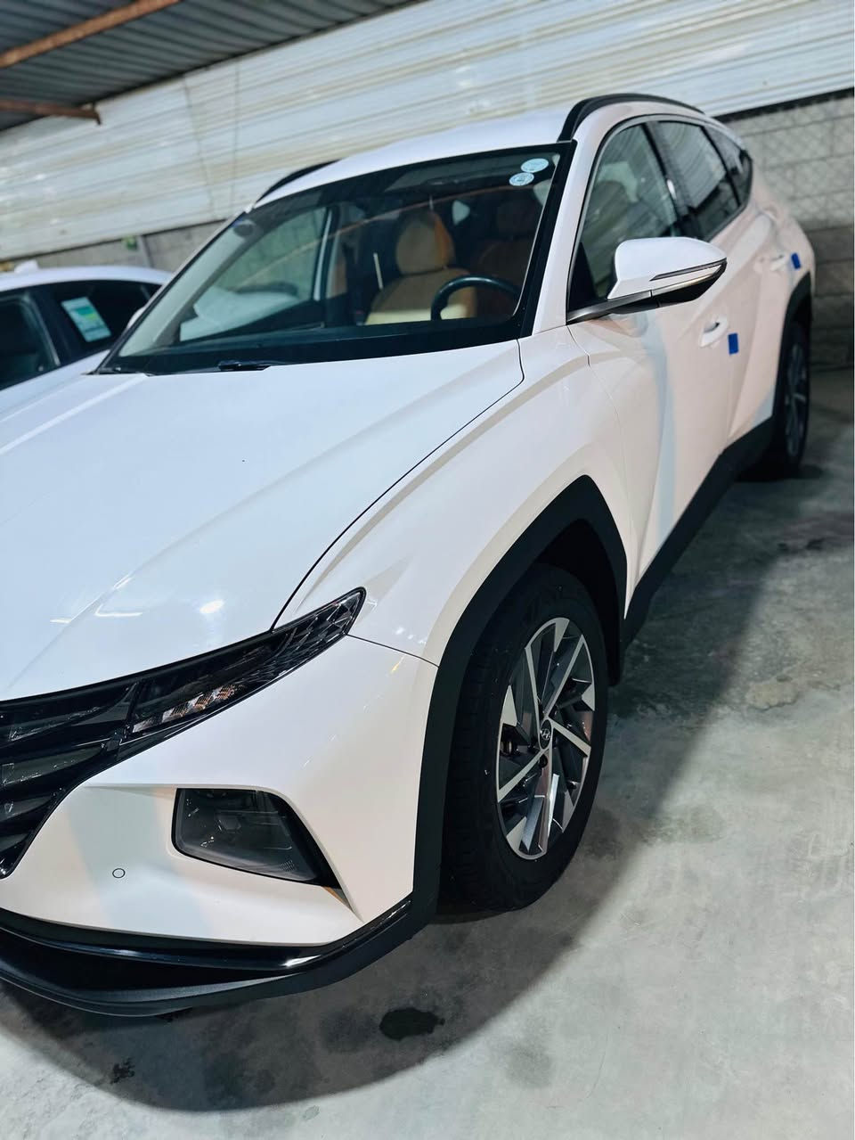 توسان 2024 خليجي فول مواصفات عدة البنوراما كفاله عامة رقم اربيل تحويل او وكاله ماشية 20 السعر 218 وبيها مجال بسيط للشراي  /***********
المكان البصرة /قضاء المدينة Colombo, Sri Lanka
