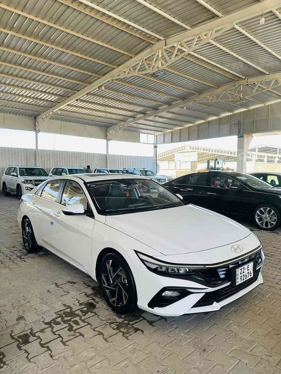 سلام عليكم 

البيع مراوس 

النترا وارد خليجي تجميع صيني 

موديل 24 

مكفول كفال عامه من شخط ورصعه 

ماشيه ٢٩

موصفاته 

بصمه 

فتحه 

جلد 

تبريد خلفي 

تحكمات 

حساس امامي وخلفي 

كامرا خلفيه 

مري شفط 

سايد بريك بصمه 

باقي موصفات معروفه 

سعر ١٤٦

***********
