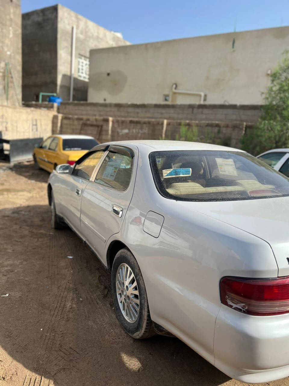 سياره كرستا مكفوله من كص والنقل وظربه
محرك وكير بل كرتون تبريد ثلج سياره جاهز 
سعر 70 بيه ماجال 
***********
