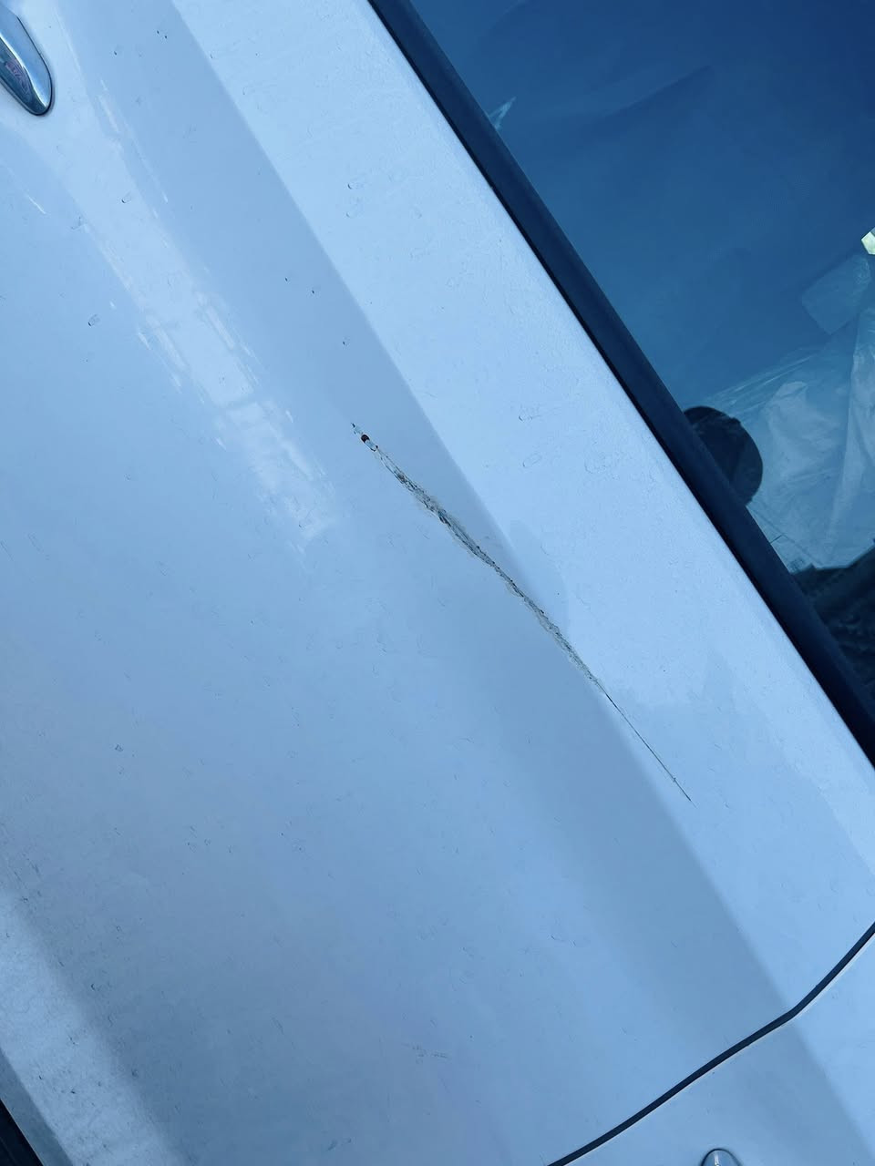 السلام عليكم توسان خليجي موديل 2016 شكل ال18 للبيع بيها قطعتين صبغ والسونار بالمنشور بدون دواخل بدون ايرباك رقم بغداد بأسمي شرط التحويل مواصفات عاديه ماشيه 134 الف كيلو مكاني بغداد السعر 155 وبيها مجال

‭0780 784 7043‬
