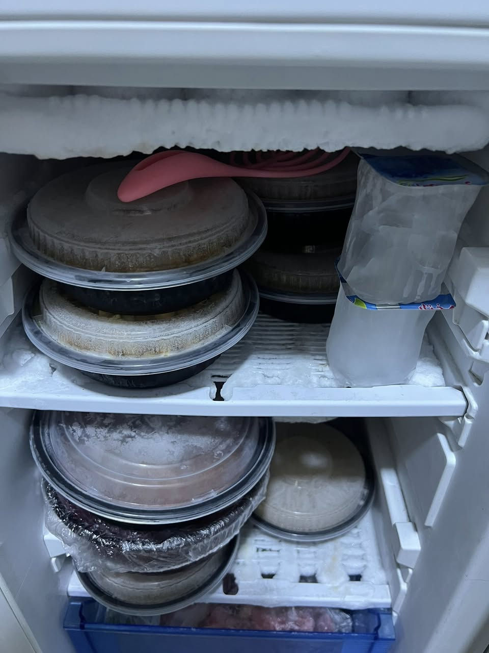 ثلاجة مجمده (ستار)
٤ ابواب سايد باي سايد 
صناعة بلجيكي تجميع صيني 
السعر 500
حجم 26قدم
عنوان سبع ابكار يم الجامعه العراقيه


**إذا كنت صاحب هذا الإعلان وتريد حذفه لأي سبب، رجاءا أرسل رسالة إلى الدعم الفني**