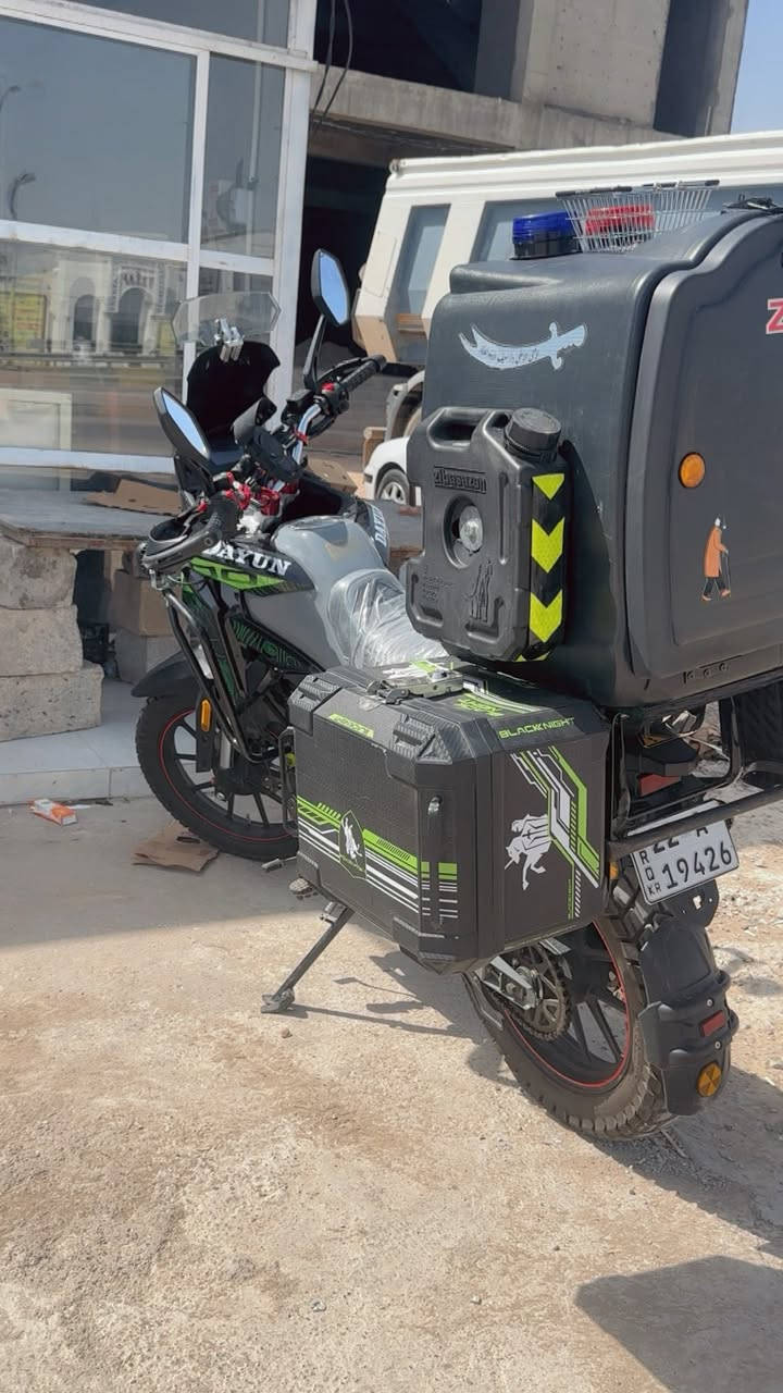 السلام عليكم دايوان ادفنجر 300cc موديل 26 دراجة جديدة ماشية 5000 بحالة الوكالة مزودة درع خلفي وجنط ومزودة استيرن رياضي وتعلاوات ودراجة عليها كماليات رحالة كاملة وعليها جاملغ طين رياضي دراجة لوحتين وسنوية بأسمي عليها بلوجكترات اصلية وكالة  تايرات جوبلس مابيها اي نقص تاخذها وتطلع للشغل او تسافر ترايكك لـ اربيل نحولها ونرجع ملاحظة ابيعها على حطتها مافتح الغراض الي بيها  للتواصل على الخاص


**إذا كنت صاحب هذا الإعلان وتريد حذفه لأي سبب، رجاءا أرسل رسالة إلى الدعم الفني**