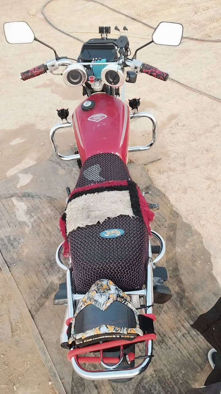 سلام عليكم ورحمة الله وبركاته  يمي ماطور تايكر لبيع مامفتوح شرط موديل 2021 شوف العين ريدو 600 وبي مجال قليل اتصل ودلل ولموشراي ليجي ***********
