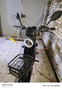 بايسكل شحن لل بيع 5 بطاريات بيع مستعجل صار شهرين من اخذته بايسكل كامل ...