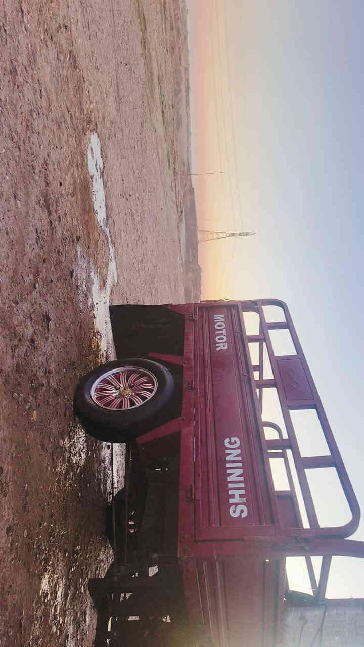 السلام عليكم ستوته موديل 20 السعر 900 وبيها مجال من الفيس   محرك شرط موجود مكان عوسجه قربي جنوب الموصل  ***********
