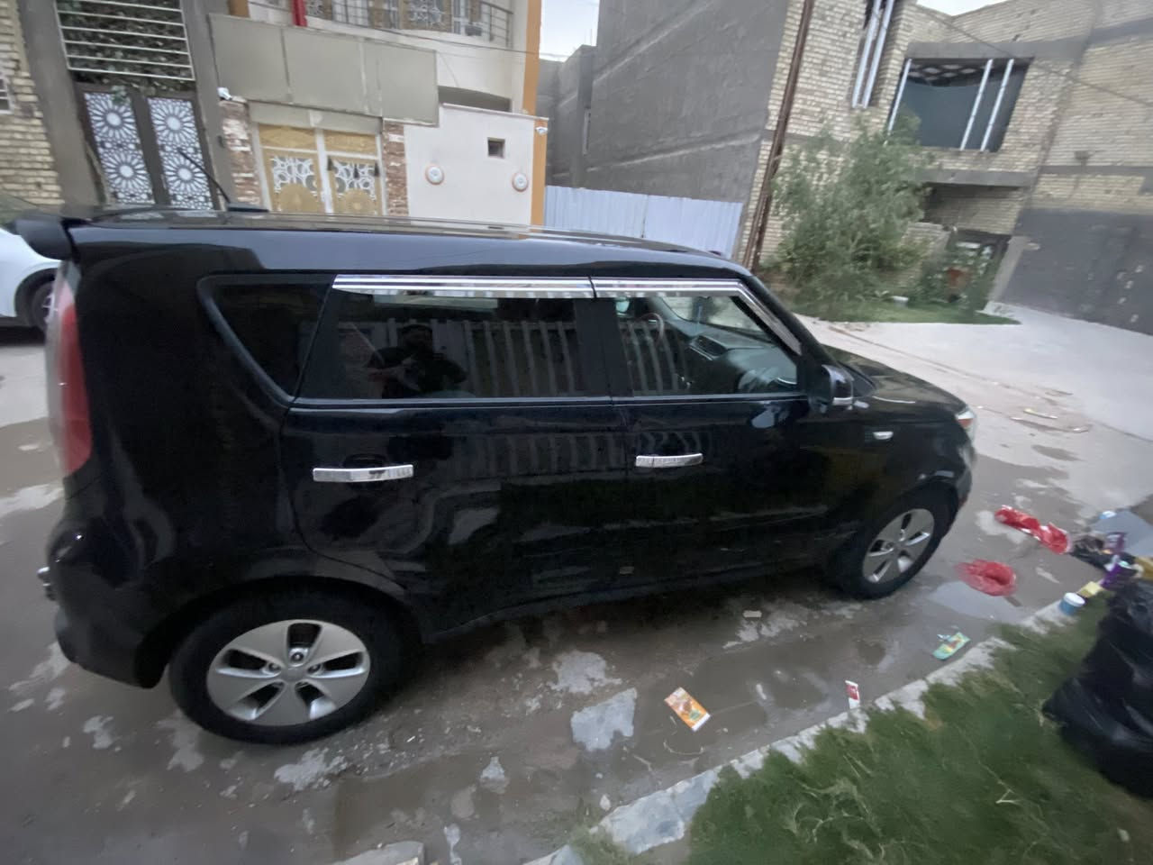 صول  للبيع 2014
مكينة gdi2000 
سياره كلش  حلوه 
تحكم ستيرن 
اشاير بالمري  
حساس ازدحام 
مانع انزلاق 
وبيها هواي  مواصفات 
شاشه كامره 
السياره مسويلها ادامه كامله متصرف عليهه اي شي 
الاستفسار ***********
