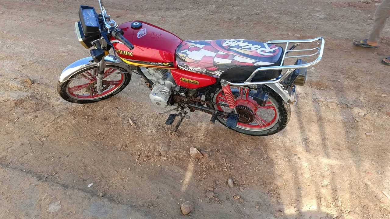 سلام عليكم الدراجه سيفان موديل 2021 الدراجه كامله خير من الله . او مراوس بدراجه او بيع  للتواصل ‏‪***********‬‏
