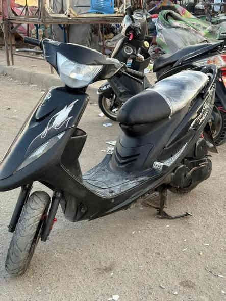 سلام عليكم عيني ماكس عدله 2006 كفاله عامه من كلشي كامله مكمله  سلف هندر بكل وقت50 بلاد ممفتوحه تجي يمي تفحص يمي تقنتع عله اخير حبايه وتورح  كهربائيات كلشي شغال ماعوزهه شي سعر ٩٥٠ وبيهه مجال
مكاني ذي قار مركز 
ولي ماعنده يجي يشلع عيوني وياخذهه ويروح
*********** واتساب أو إتصال
